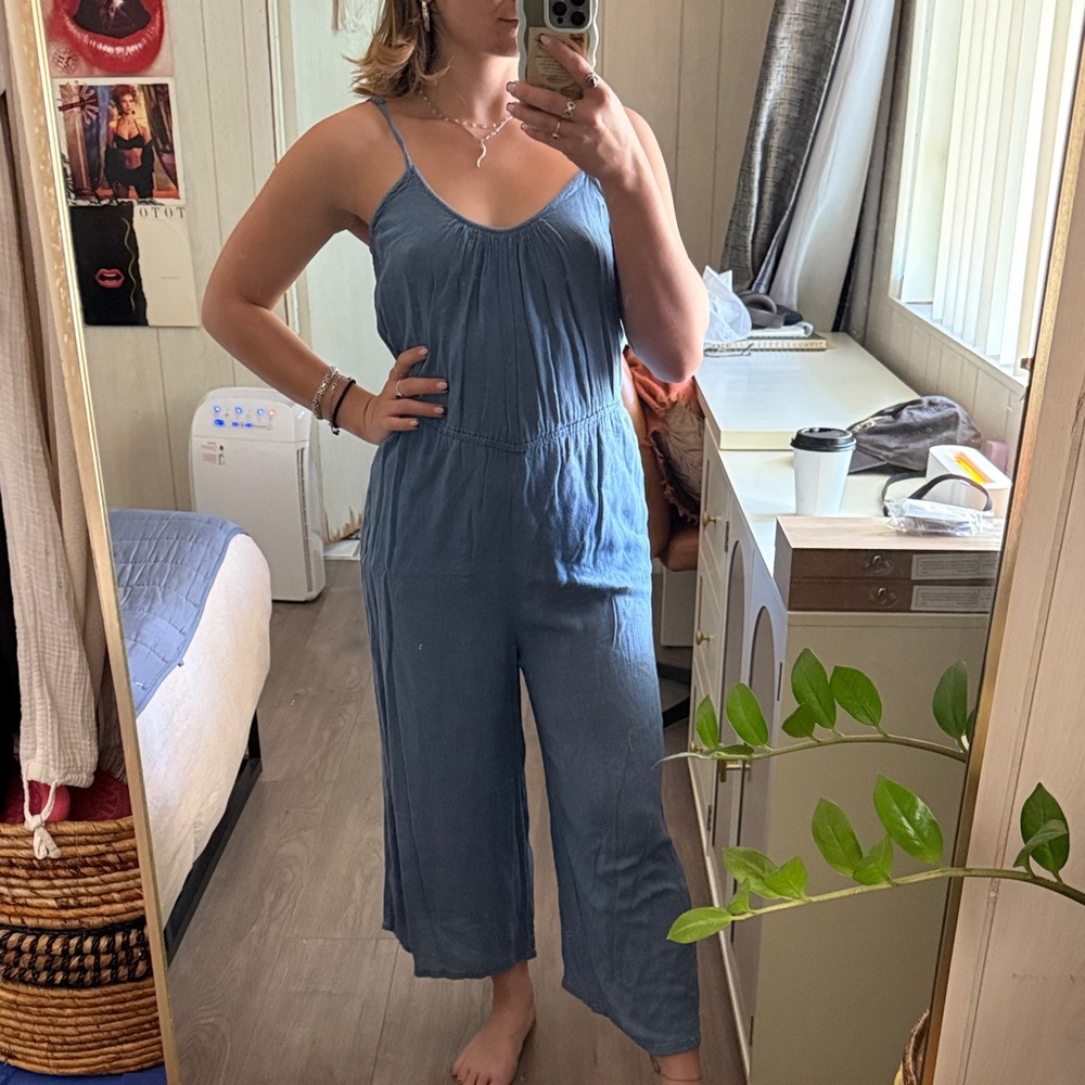 Elegant Blue Romper with spaghetti straps